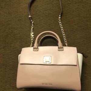 NWOT Michael Kors Sylvia Medium 3 Color Leather Zip Top Satchel